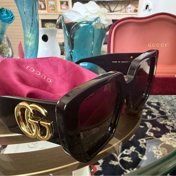 Gucci Accessories - Gucci Black Sunglasses with Gold Logo